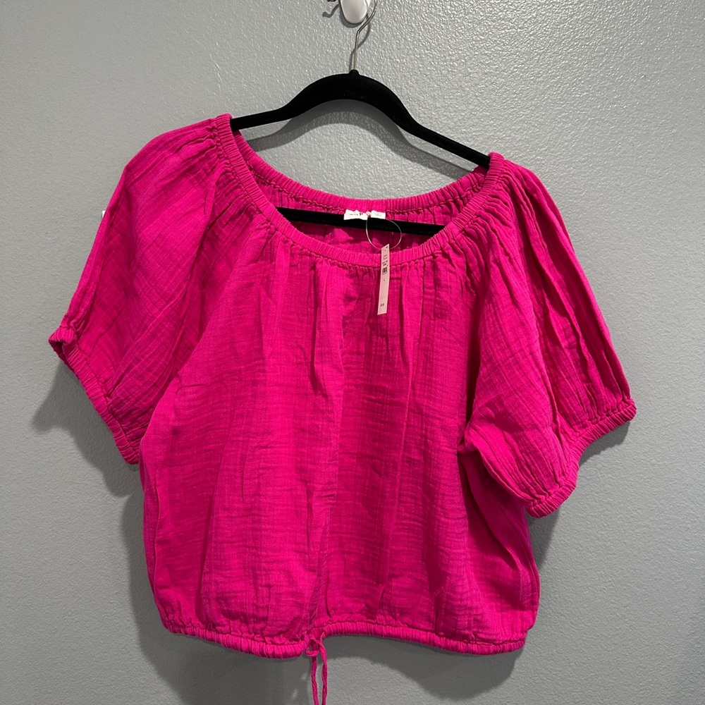 Women's Pink Top